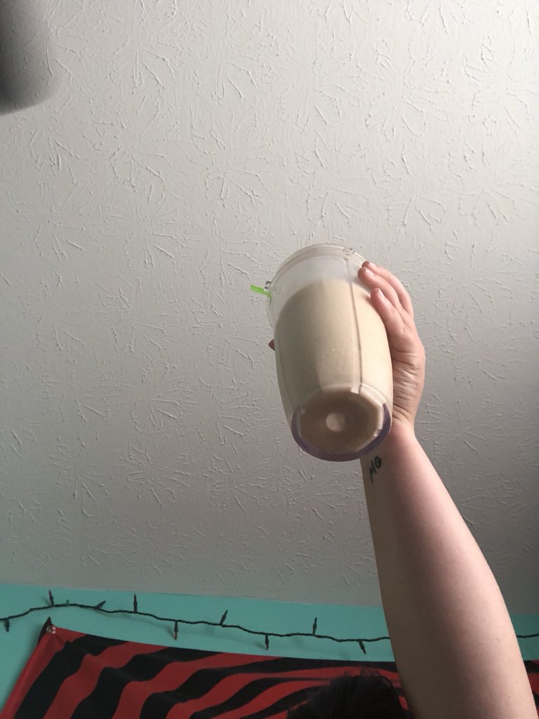 hvydrtysoul__'s tweet photo. @JesseCale #SmoothieRevolution https://t.co/Kqsvk6czoi