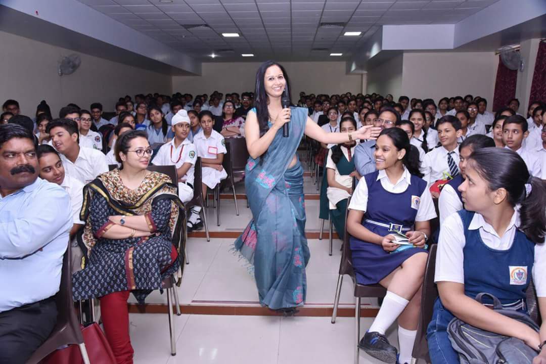 Team3DManipal's tweet photo. Team 3D at Kanpur! 

Once again like last year Team 3D travelled to Kanpur. The city was very welcoming and so were the participants of the workshops. https://t.co/13gGYI548K