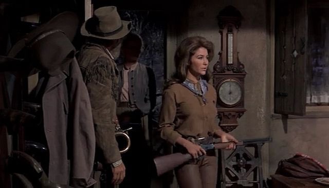 Michele Carey as Josephine McDonald in EL DORADO (1966). pic.twitter.com/si...