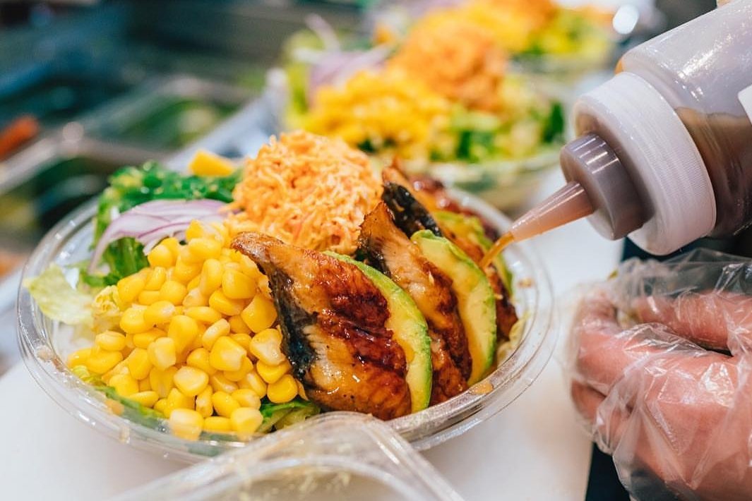 gourmet_stops's tweet photo. #goshenfoodtruck will be serving #yummy #dinner #tonight at Altitude Apartments -> https://t.co/XmO4xuHVgS Dinner time 5-9pm! #bites #laeater #lafoodie #streetfood #eats #bites #eeeeeats #foodie #losangeles #eatla #hungry #food #foodtruck #lafoodtrucks #ladinner #latonight https://t.co/kpEdsbBkvA