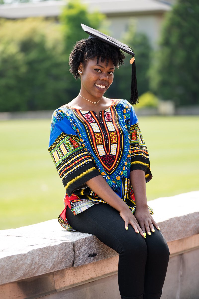 saychphotos's tweet photo. Congratulations to one of my #students who #graduated from @EmoryUniversity. Kudos #Ashaki and best wishes in the future.
===
#gradszn #seniorszn #emorygrad #emoryalum #2018 #atlanta https://t.co/MtAqsu7luo