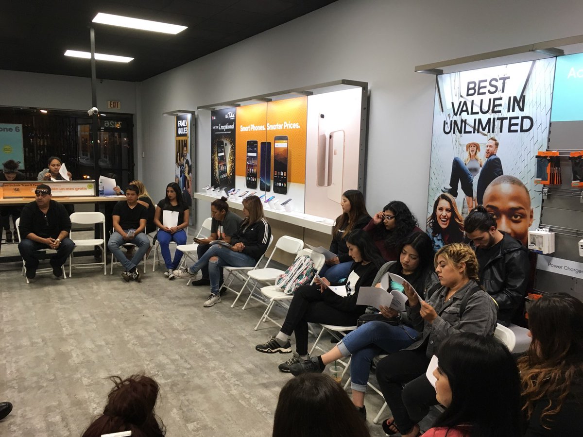 SoCalCellAve tweet media