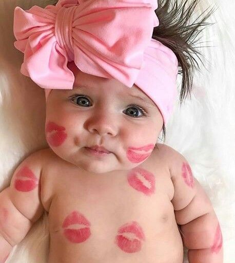 Louna Je Vous Dit A Demain Gros Bisou