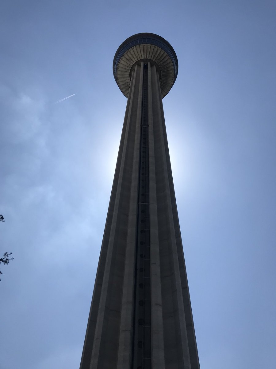 BrianMurray5's tweet photo. Never been up here in the 10 times Iโve been to #SanAntonio. #TEMC2018 https://t.co/EggJK7hYBb