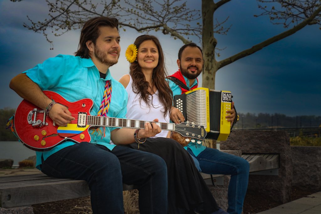 DeSanguashington tweet media