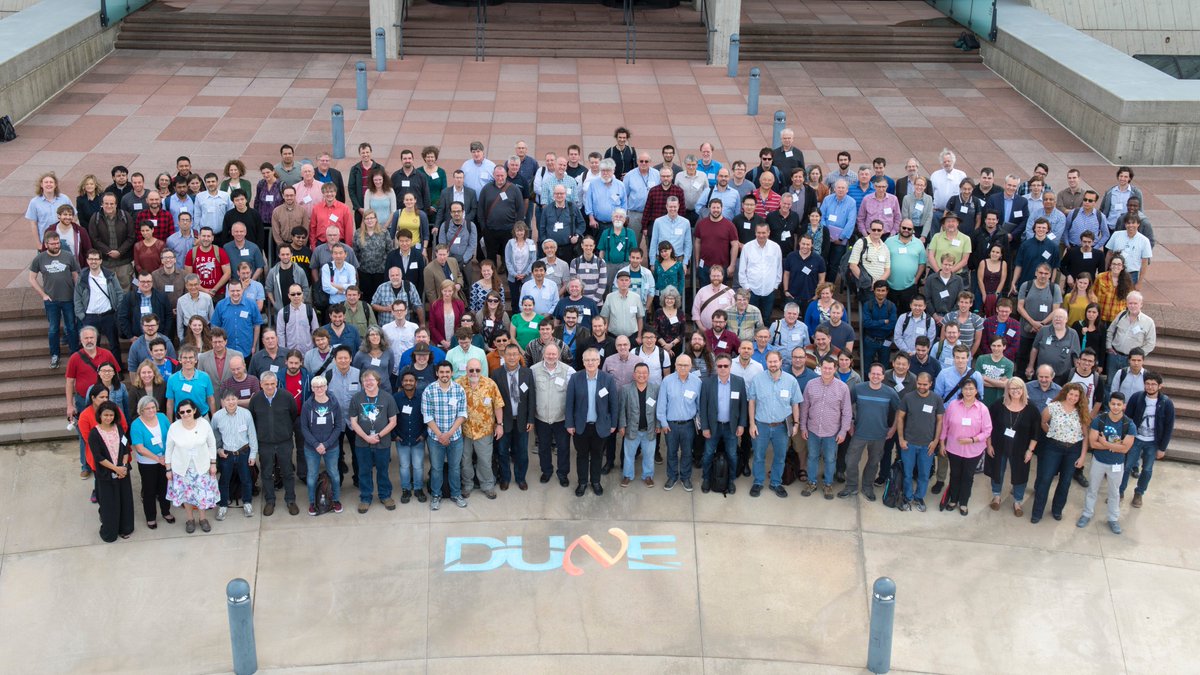 DUNEScience's tweet photo. Wow, what a turnout for the DUNE Collaboration Meeting! Thank you @Fermilab for hosting us. #DUNEscience #DUNE2018 #justDUNEit #ittakesavillage #collaboration https://t.co/1OVQ4jfaEo