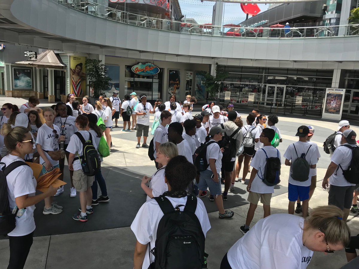 And we’re here <a href="/UniversalORL/">Universal Orlando Resort</a>!