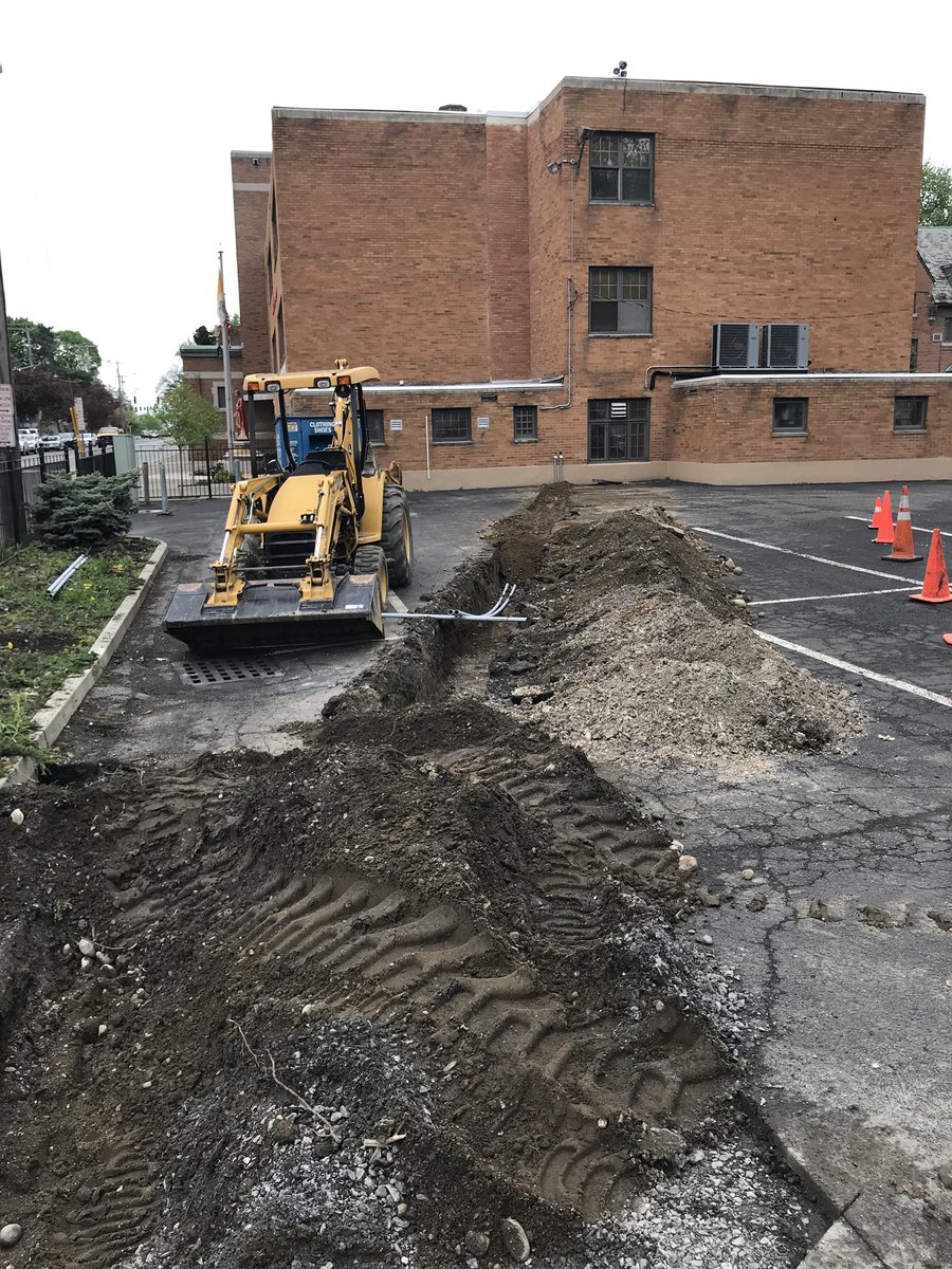 MrC_SacredHeart's tweet photo. Excavation work begins for our new LED sign!! #shstroy https://t.co/9FWjo1yRGG