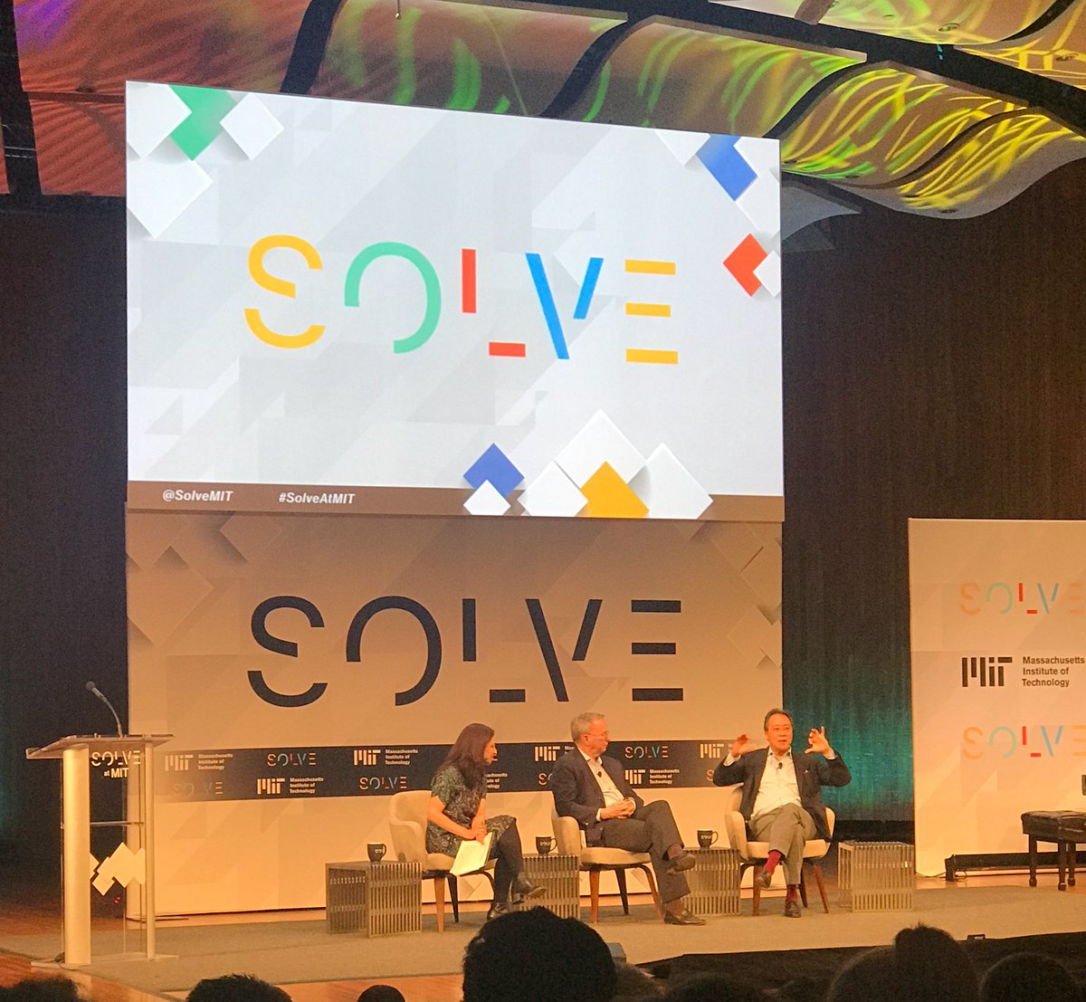 VahabzadehMD's tweet image. Biggest issue we have to solve?
&quot;Healthcare&quot; Eric Schmidt, Google.
#SolveAtMIT @SolveMIT