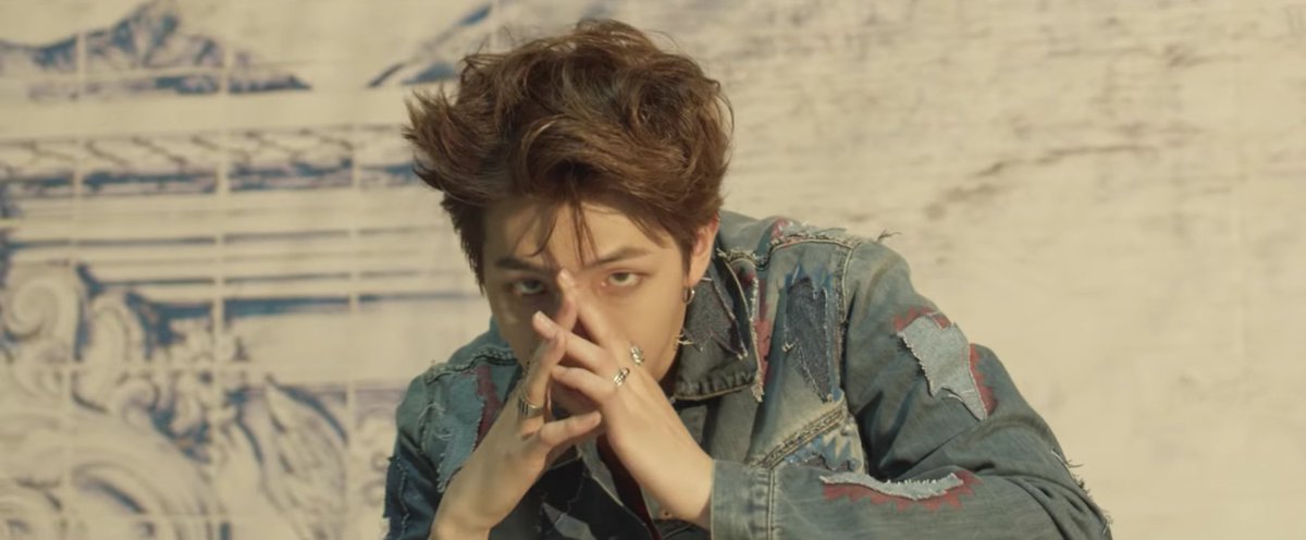 Monie_MOONCHILD's tweet photo. @BigHitEnt @BTS_twt one by one we are together again,
one by one our fears are gone
one by one we're back to yesterday- 

#FakeLoveIsComing #fakeloveteaser2 #LOVE_YOURSELF_轉_Tear #IVoteBTSBBMAs https://t.co/lg3r0eovij