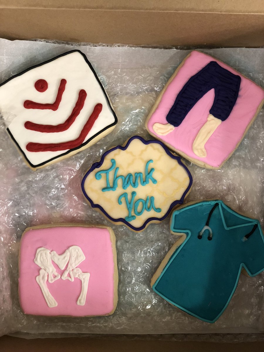 TCHOrtho_Sports's tweet photo. Thank you GG for the amazing cookies for the hip team! #TCHOrtho #hipteam #welovecookies https://t.co/Po22utG60g