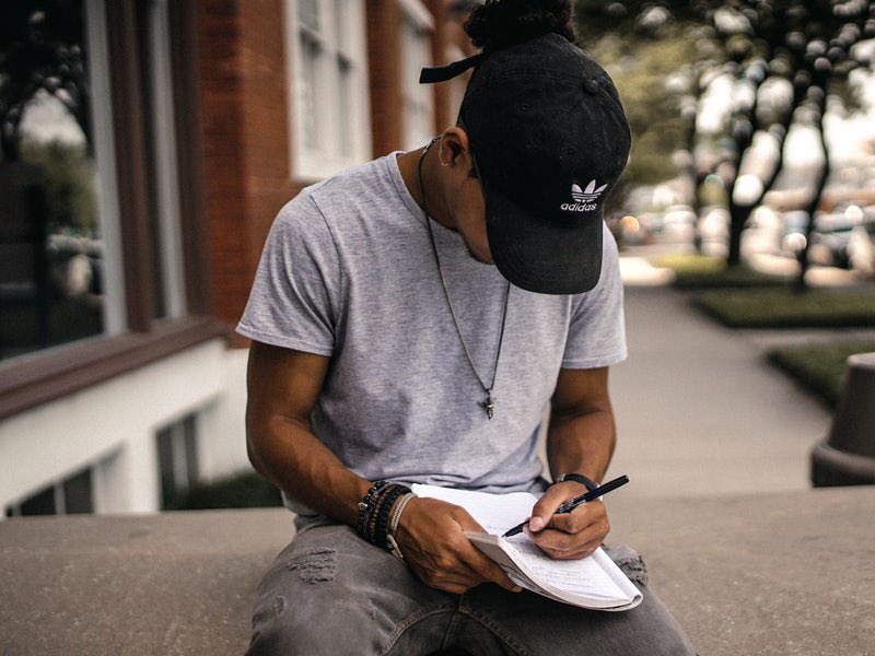 HillsongLM's tweet photo. HOMEWORK | Have you been doing your homework? @AnaLoback set us the task of changing our mindset through focusing on #3GoodThings every day. What are your three good things today? Tell us in the comments below and see you tonight for our second week! #LeadershipMasterclass https://t.co/8KmmNv7N2i