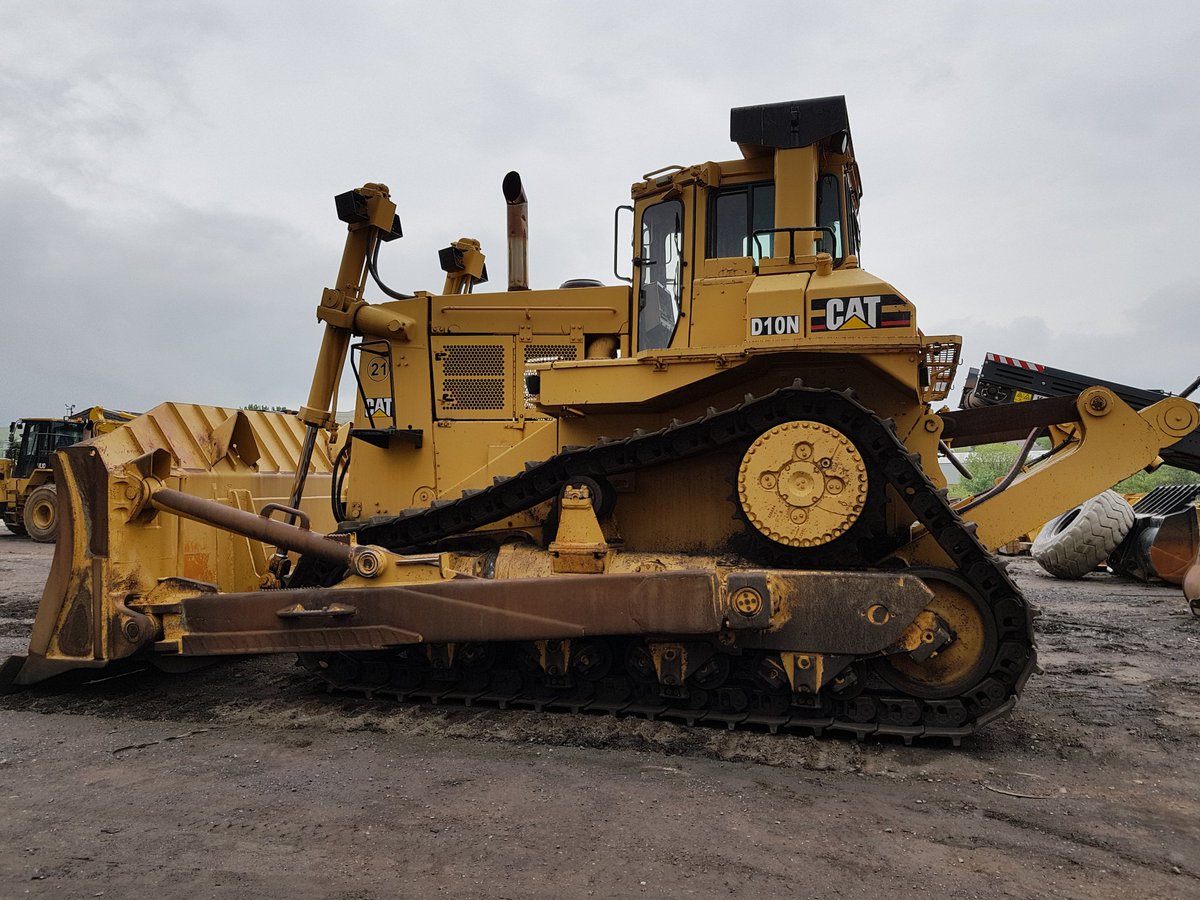 KJ_Services's tweet photo. Look At This Beast Of A D10N Dozer That We Have In Our Yard! #Caterpillar #D10N #Dozer #HeavyEarthMovingEquipment #KJSERVICESLTD https://t.co/9rzZQVgdvk