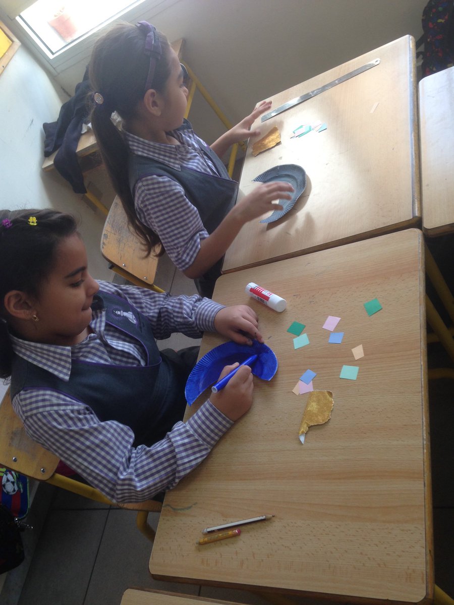 شهر الأمانة والتوبة والتقى، والفوز فيه لمن أراد قبولاً. متعلمو الثاني يزينون هلال شهر رمضان بطريقتهم الخاصة. @DawhaHighSchool #رمضان-مبارك