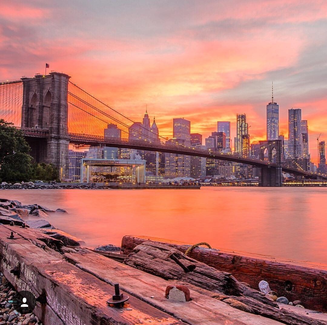 LuoghiDalMondo's tweet photo. Brooklyn Bridge, New York 🇺🇸

📸 matthewchimeraphotography https://t.co/2GFXH4E92E