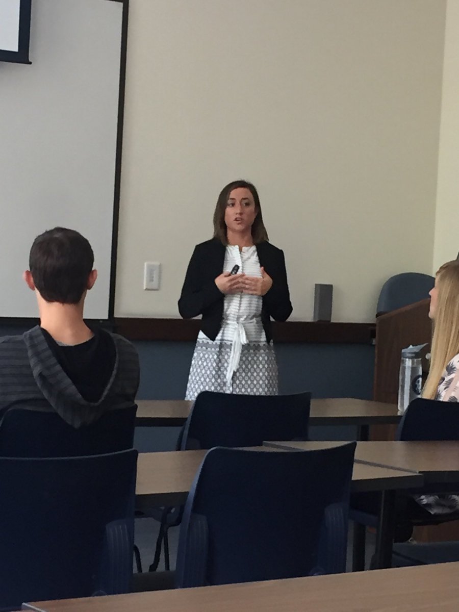 Carli Danaher is up first presenting at the SOLES research symposium <a href="/usdsoles/">USDSOLES</a> <a href="/USDSOLESGSA/">SOLES Graduate Student Association</a> <a href="/solesteach/">USD: SOLES: DLT</a> #TESOL