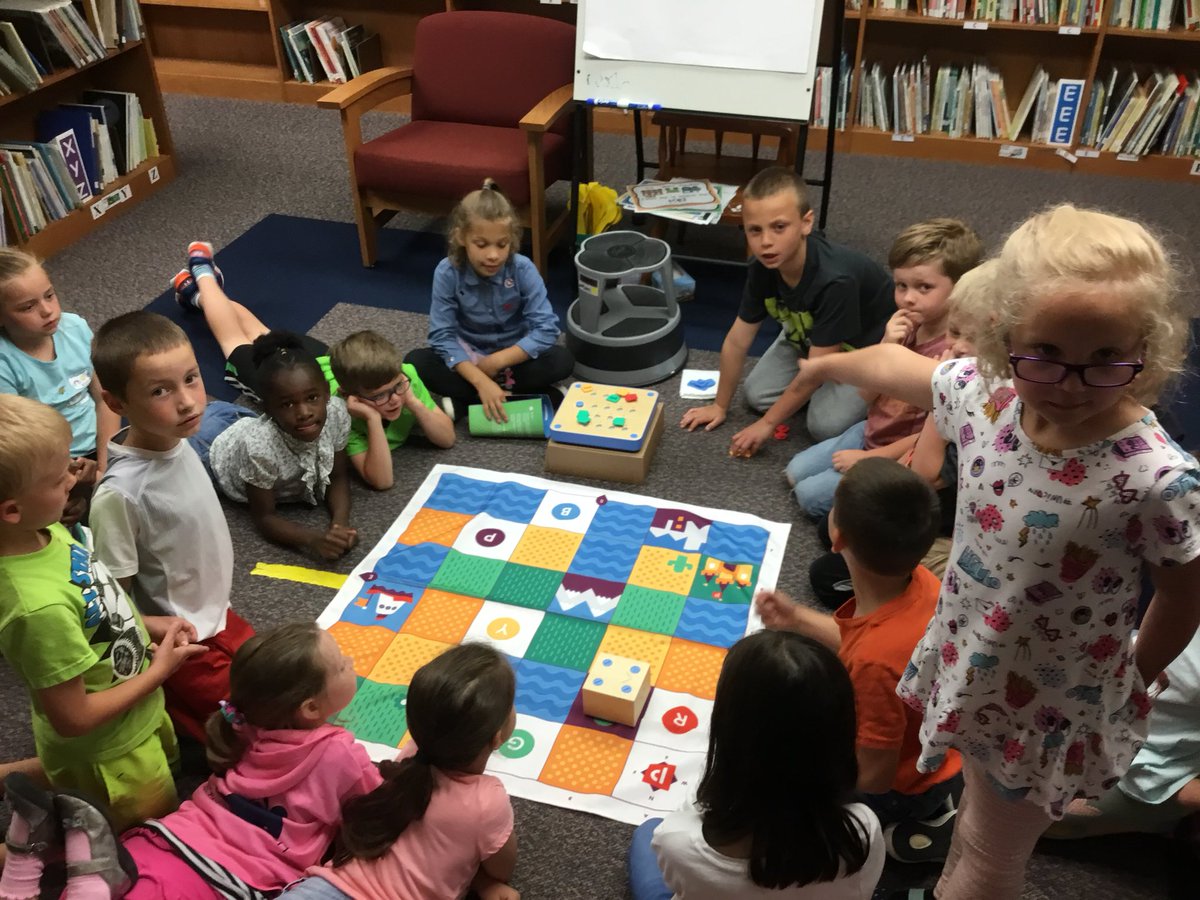 CES_library1's tweet image. CES first graders experienced some hands-on coding in the library! @TKramerCES @hempfield