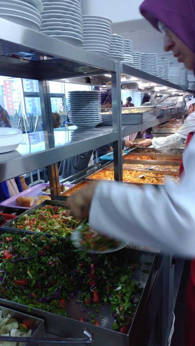 KonyaKYGM's tweet photo. #KYKdaRamazan
Kimya Hatun Yurt Müdürlüğü öğrencilerimizin iftar heyacanı Allah Oruçlarınızı kabul etsin. https://t.co/2xjC0DB2GS