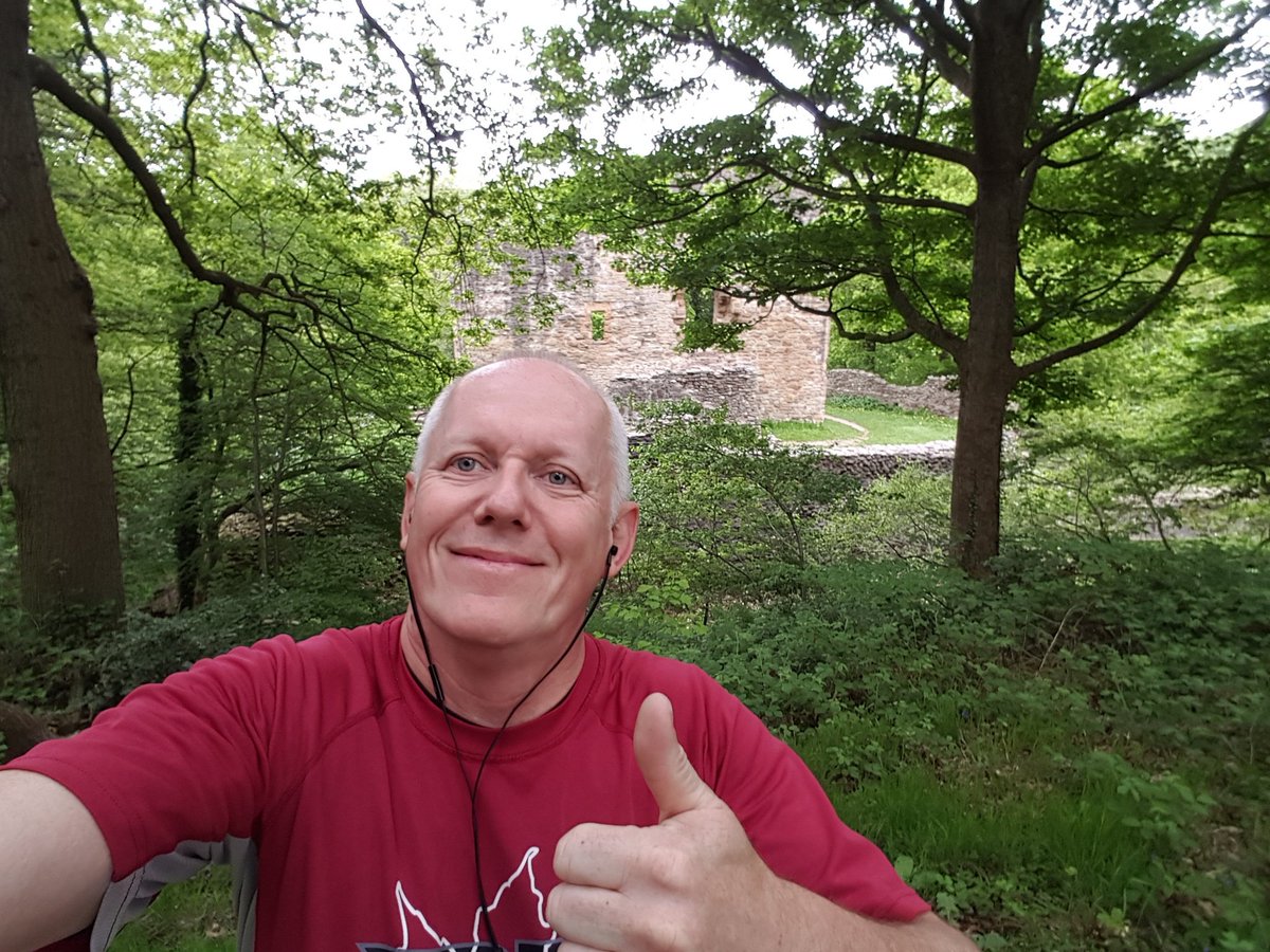AndrewJames18's tweet photo. Running attempt #2. Approx 4.5 miles done and it was quite nice ... time to get fit i suppose. Fortunate to have all this woodland to run around too #running #fitness #saga #weprepark #northophall #slowbuttrying https://t.co/LB2iaMe5Mc