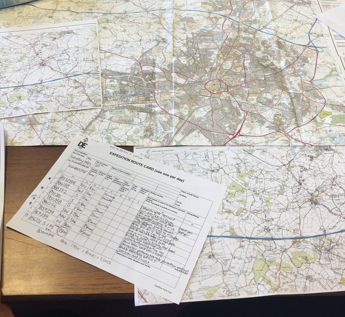 LyngHallPE's tweet photo. Our Bronze #DofE students are all ready for practice expedition this weekend! Routes Planned, Kit Dished Out, Sun Cream packed! - Miss Adamson ☀️⛺️🔥⭐️ https://t.co/JI9dWhJrAz