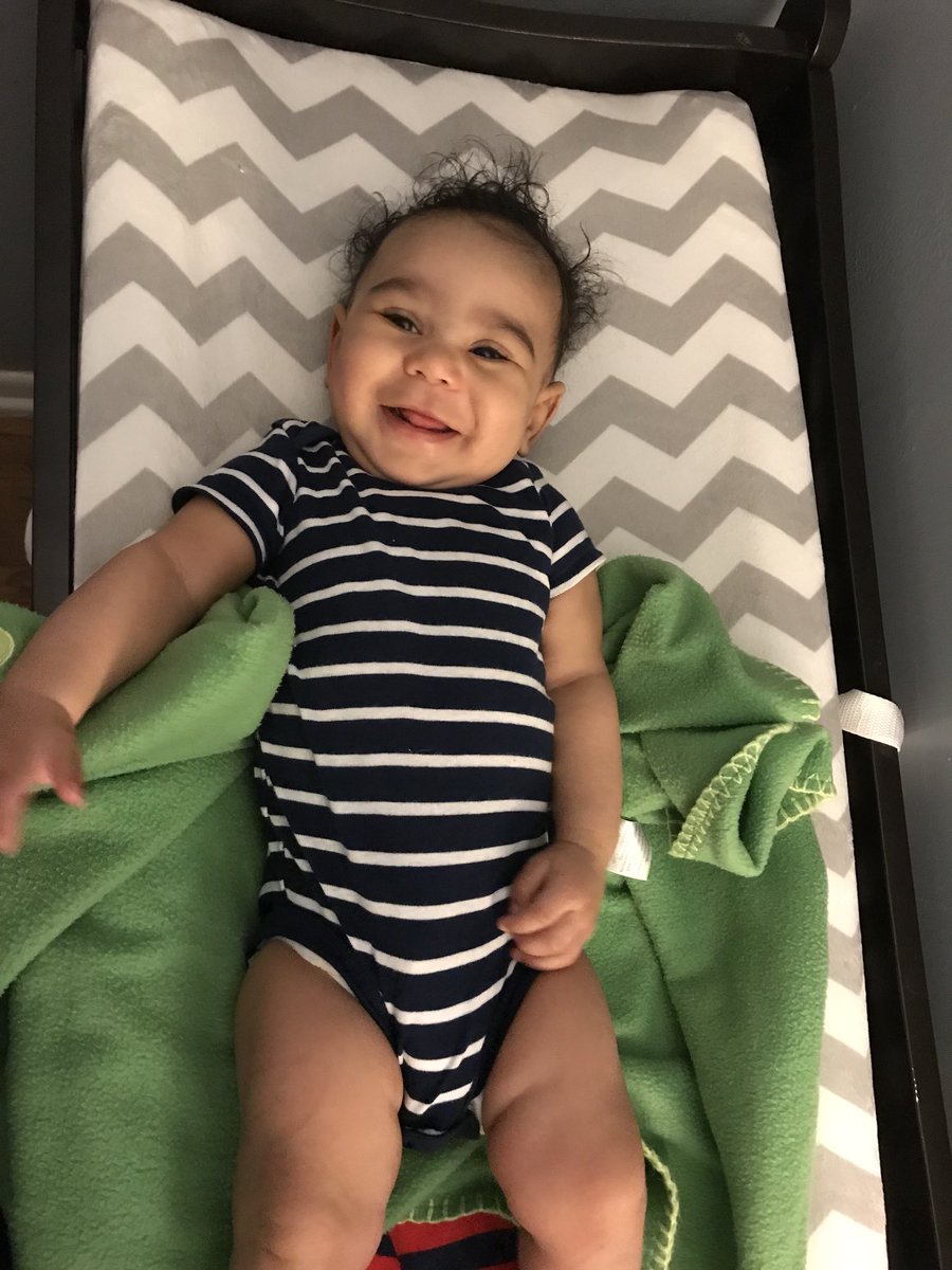 NGBTeeSixx's tweet photo. Lol this my favorite picture mane stay cheesin 💙😂 #TripsWorld https://t.co/6zEoHFYx8E