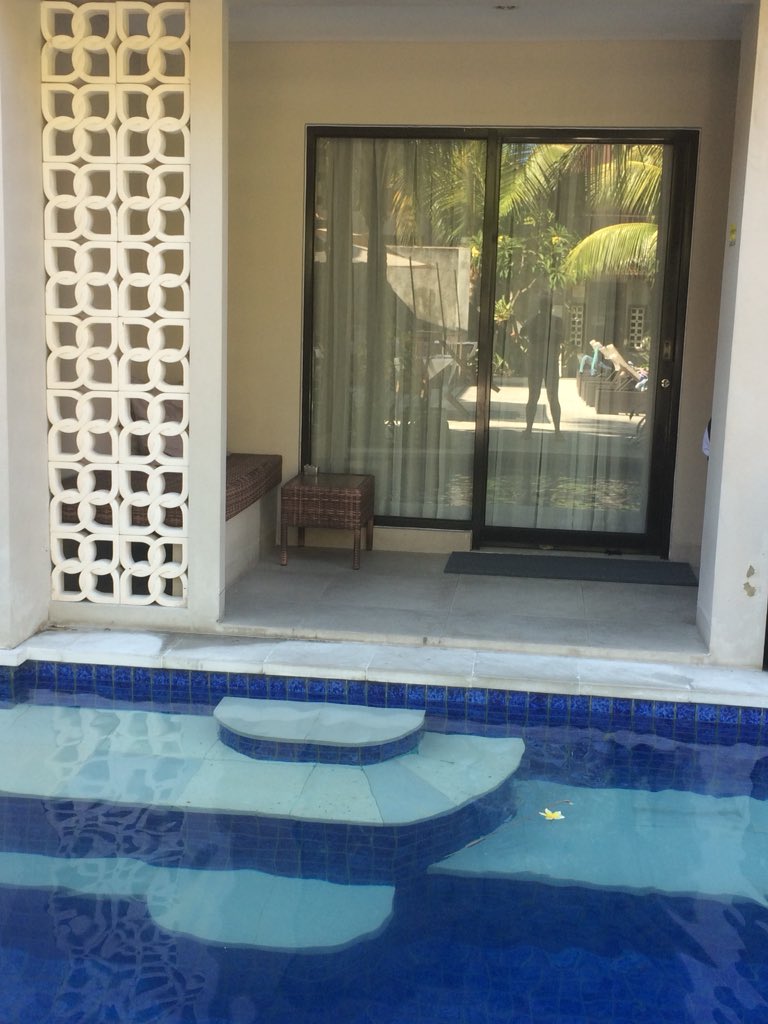 Suedeano1202's tweet photo. More Bali but on Gilli T. A tiny island off Bali and Lombok. Loved it here. https://t.co/fJxF7cgJYe