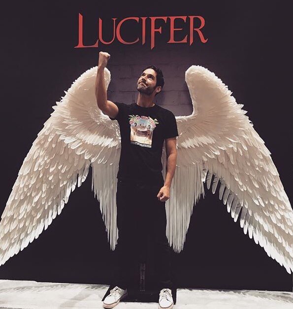 CarolineRaby's tweet photo. #SaveLucifer #PickUpLucifer 

KEEP MAKING NOISE

We’re going to do it &amp; Lucifer will return for season 4 😈👊🏻

@LUCIFERwriters @tomellis17 @dbwofficial @warnerbrostv https://t.co/1dtQIKwKQl
