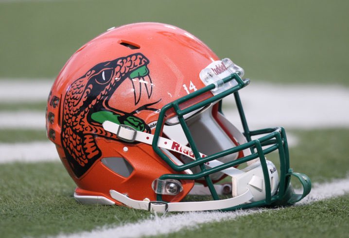 Justosanders's tweet photo. Blessed and honored to receive a offer from Florida A&amp;M University 🙏🏽‼️ https://t.co/wCv00Pl3wz