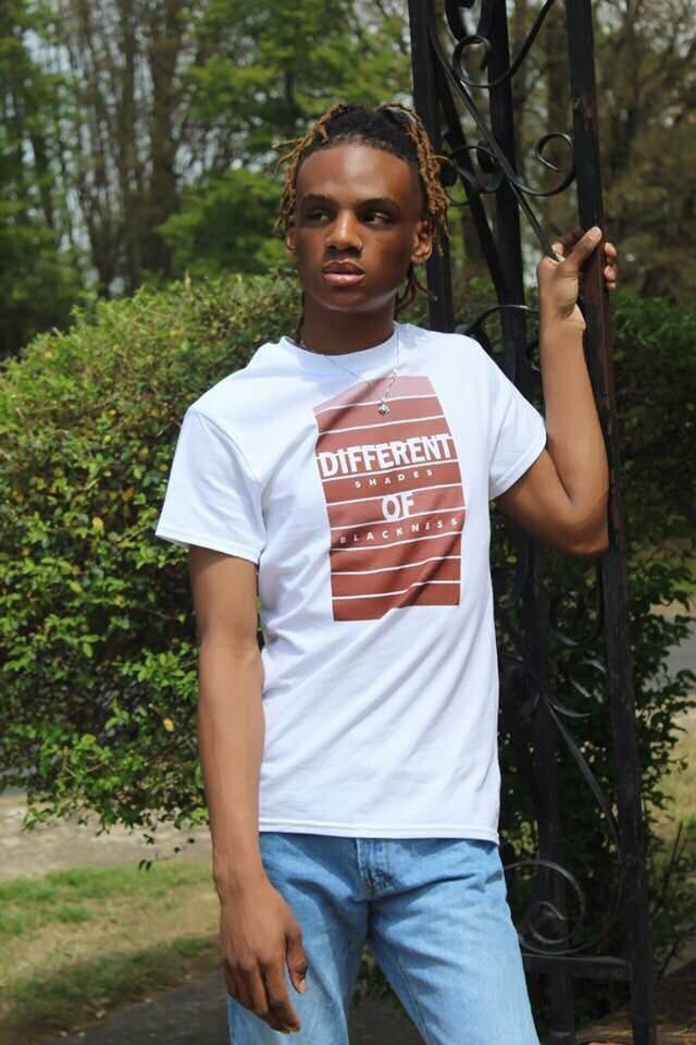 V_oftwosisters's tweet photo. Order our “Different Shades Of Blackness” Tee Today!! 
This T-shirt speaks for itself. For all sizing, pricing, and orders Dm/Email: Sales@variationof2sisters.com
Hurry before it’s too late!!

#WeBuyBlack 
#DifferentShades
#BlackBusinesses
#TheVariationsofTwosisters https://t.co/6QeyafS1fh