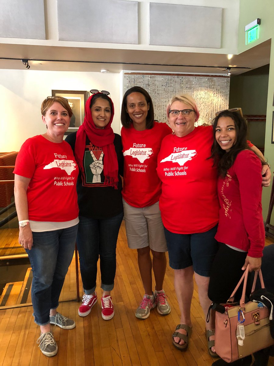 Visionaryvestor's tweet photo. If we want the children of #NorthCarolina to make the world a better place, then we need more school funding and higher teacher salaries.
Neglect is not an option.
👩🏽🏫👨🏽🏫👩🏽🏫👨🏽🏫 = 💵💵💵💵
#RedForEd #ItsPersonal #Red4Ed #ncpol #NCTeacherRally #MarchForStudents https://t.co/hBn3CO09Lh
