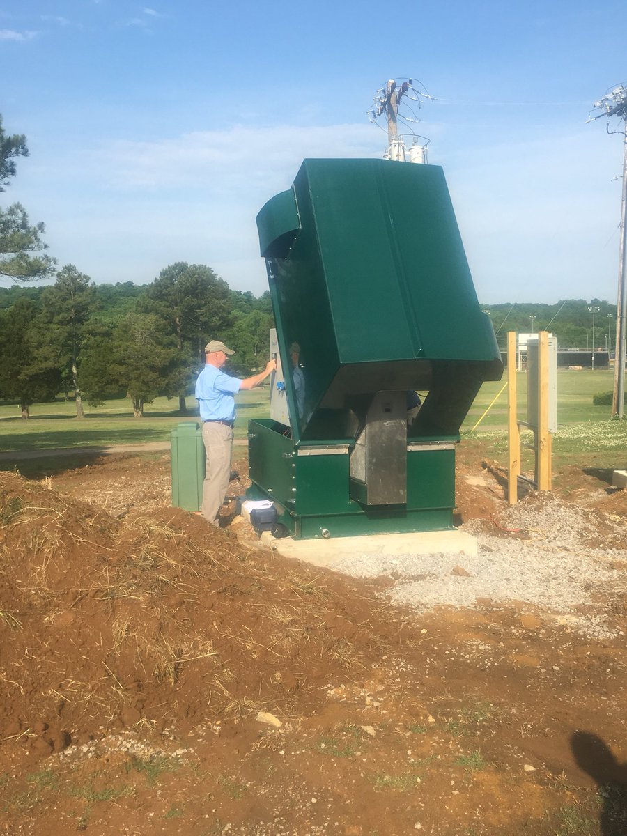 clayshelton3's tweet photo. Time to get the new booster pump at Lewisburg TN started up. #syncroflo @smithturf https://t.co/mN0nYYxLdc