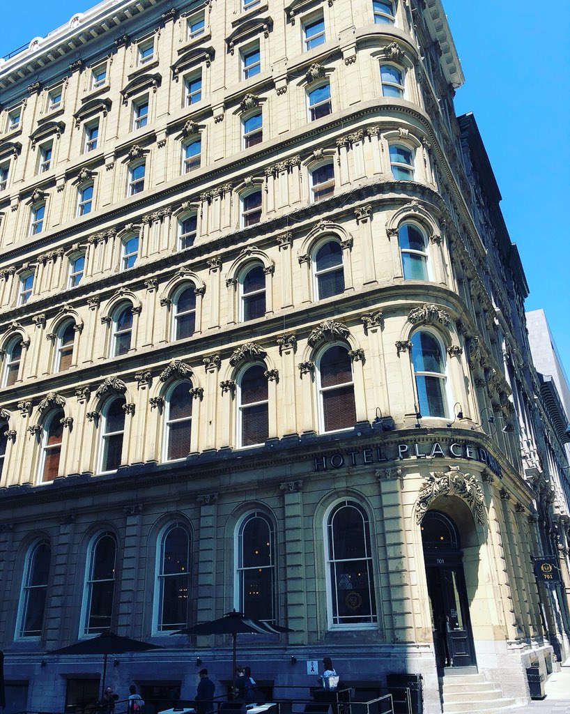 wick_22's tweet photo. Montreal in the spring is incredible! #labelleville #hockeytown #yul https://t.co/0sPJ6nfGGS