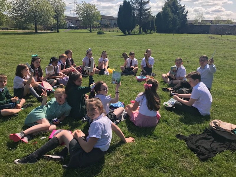 Great way to spend lunch time! In the park, in the sunshine with the <a href="/StCharlesNewton/">StCharlesNewton</a> book club reading <a href="/jodipicoult/">Chi Ly</a>'s My Sister's Keeper. One of our initiatives for <a href="/FMReadChallenge/">Reading Challenge</a> No tears today so i am making progress!