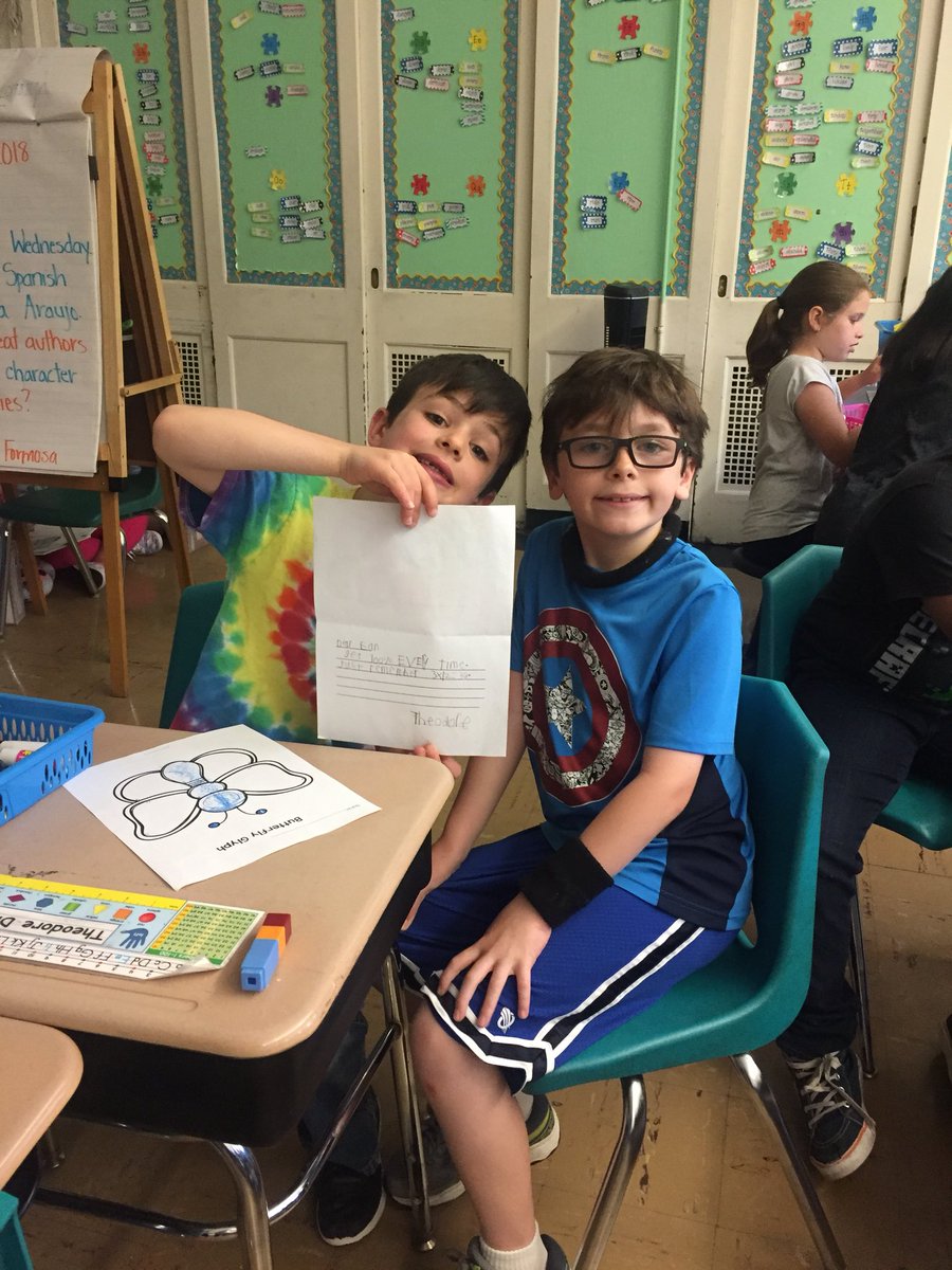 JillianFormosa's tweet photo. First graders make their 3rd grade buddies good luck cards! https://t.co/KEat7DGXYX