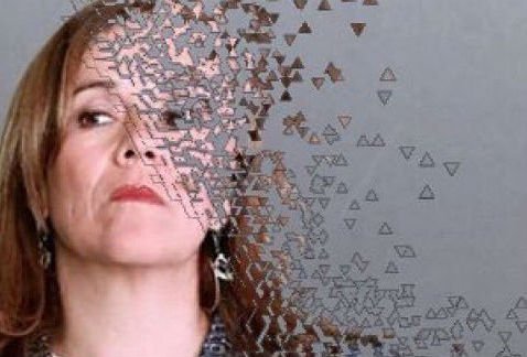 Milenio's tweet photo. Lástima MARGARITA... 

Estos son los #memes tras su renuncia de la contienda presidencial  🤣https://t.co/RDYlLieg9e #Elecciones2018 
Margarita Zavala https://t.co/GjpyEiaM3B
