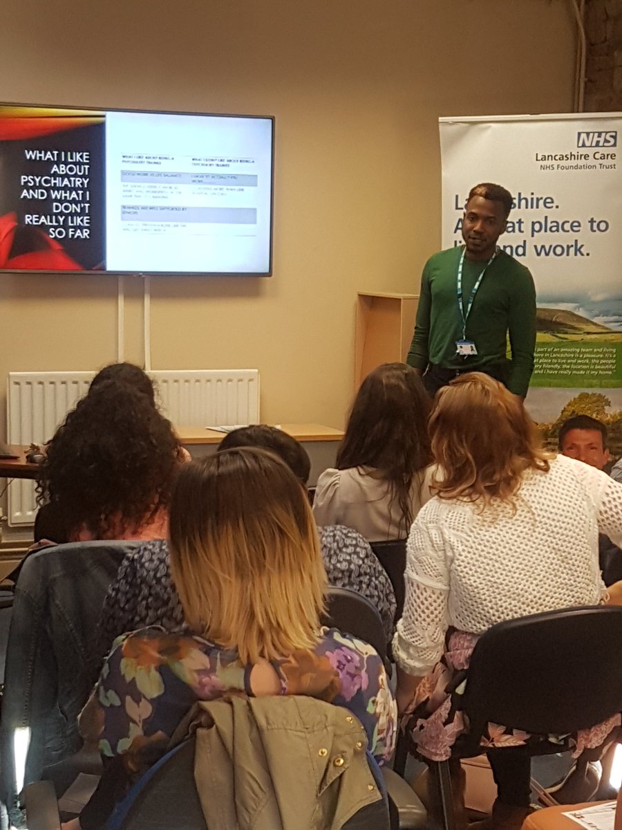 Idris has just done a fantastic presentation on 'a week in the life of a #trainee' #engaging and really #honest! And he LOVES his job!! #TraineeDoctors #MentalHealthAwarenessWeek #SummerNightsRoadshow #NHS70MHNorth #ChoosePsychiatry #LCFTppl