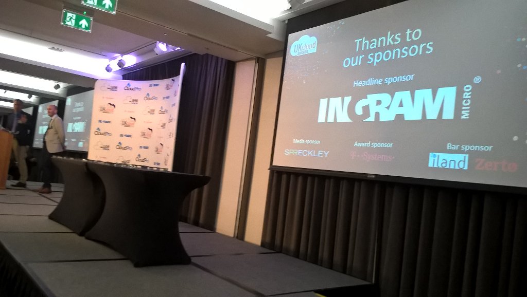 andyc_DocuSign's tweet photo. @IMCloud_UK at the #UKCloudAwards with @ChalklineTech @Perspicuity @MicrosoftUK https://t.co/QPjwWdFXb8