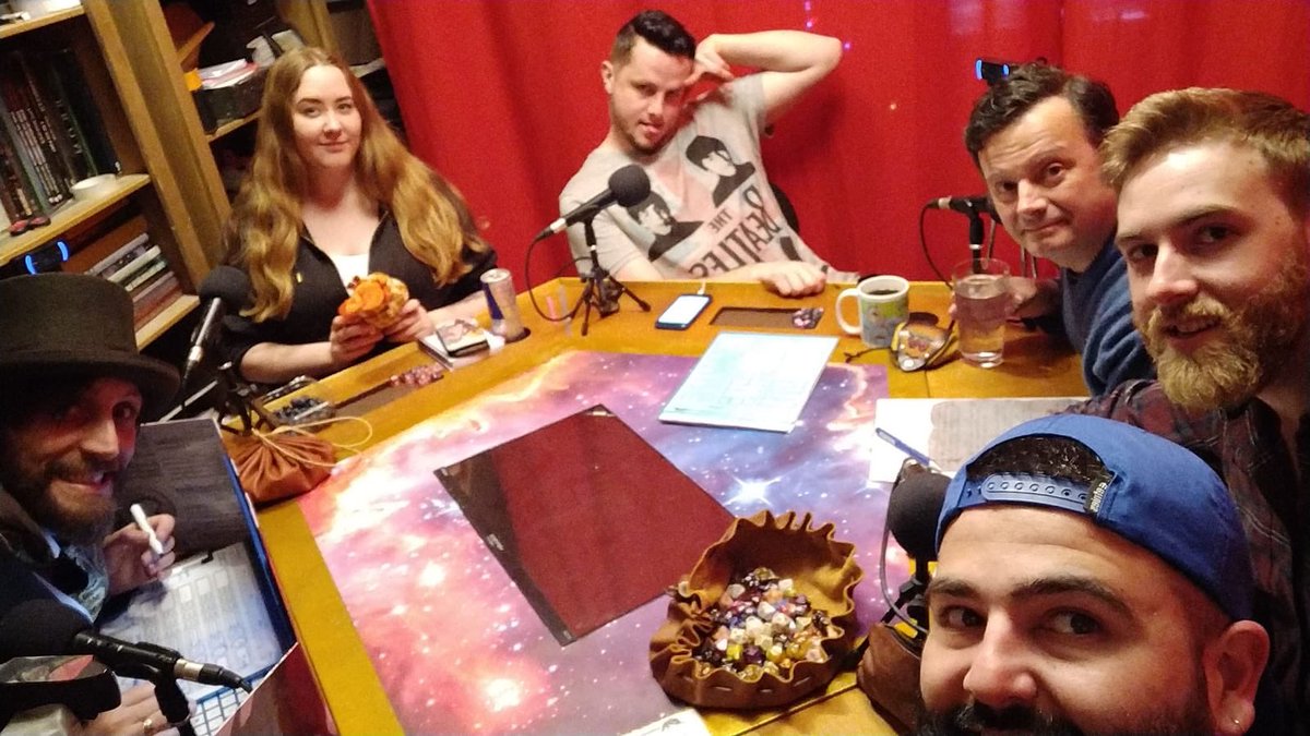 Delvers & Daglocks tweet media