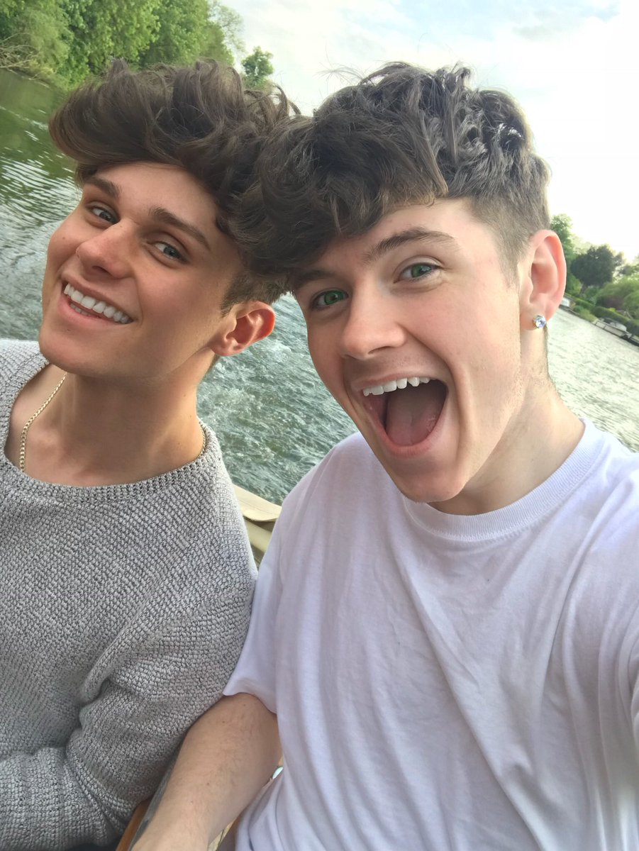 RoadTripTV's tweet image. Me and my mate mike 😂😂- jack☘️