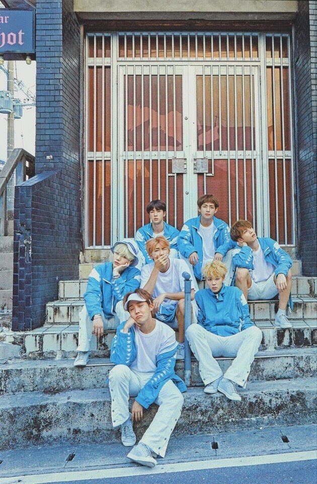 vm_12love's tweet photo. #IVoteBTSBBMAs @BTS_twt https://t.co/Dkib2959C8