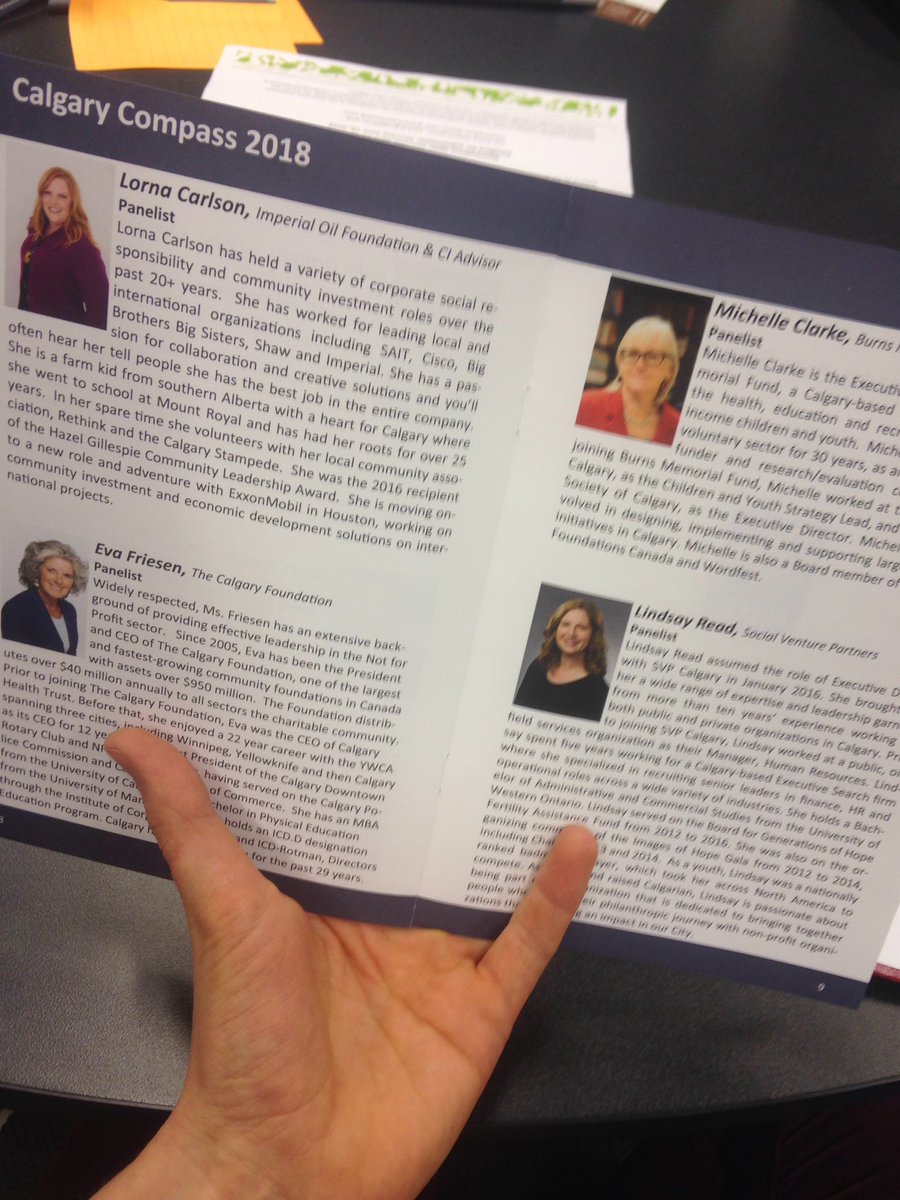I really enjoyed the community investment panel at #calgarycompass thx to speakers from <a href="/CalgFoundation/">Calgary Foundation</a> @BurnsFund <a href="/ImperialOil/">Imperial Oil</a> &amp; <a href="/SVPCalgary/">SVPCalgary</a> 🙌👌nice to hear your thoughts on these issues!