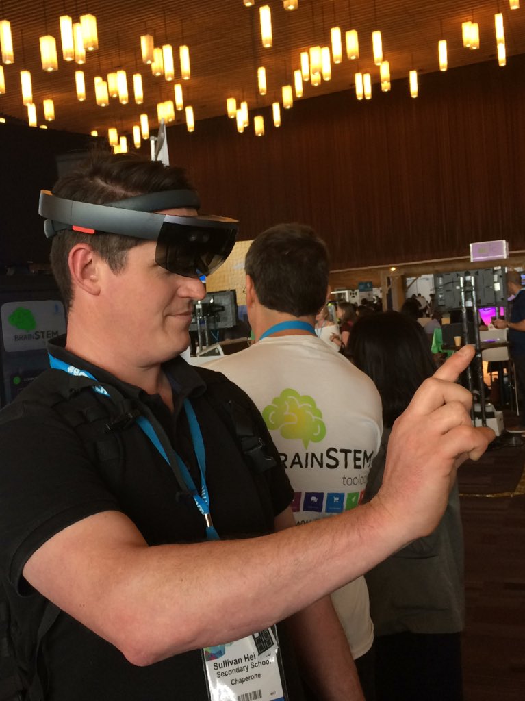CareerEdSHS's tweet image. @LearnRich checking out the AR experience at #BCTECHSummit  youth day. Students exploring and teachers exploring tech innovation in B.C. @SullivanHeights