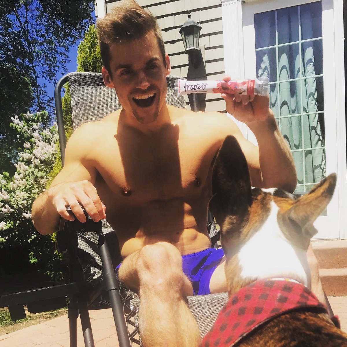 SamuelMikulak's tweet photo. Chase that Vitamin D with some C ๐ #froozer #froozercrew #maxletics https://t.co/CR5u0A5dsz