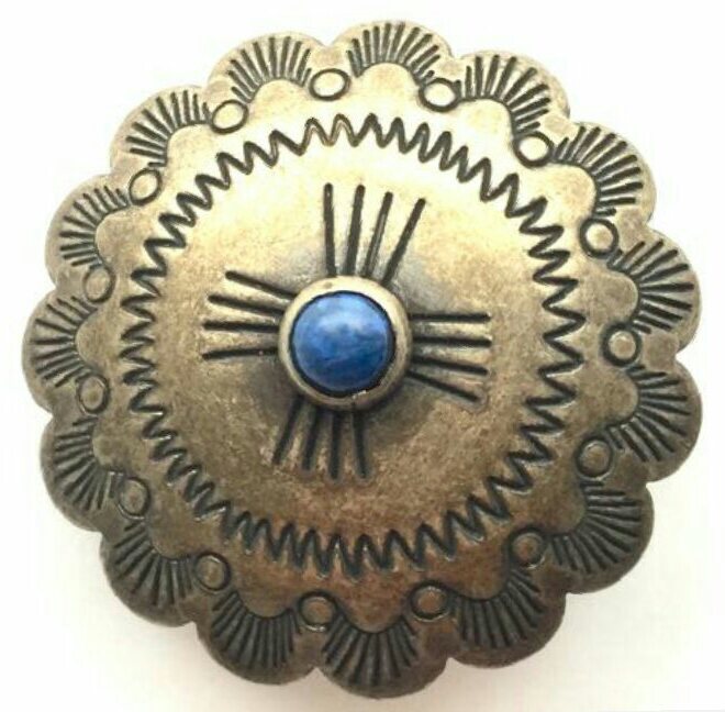 brooding_squid's tweet image. Scalloped Concho, Mid Century.... #touslesboutons #broodingsquid