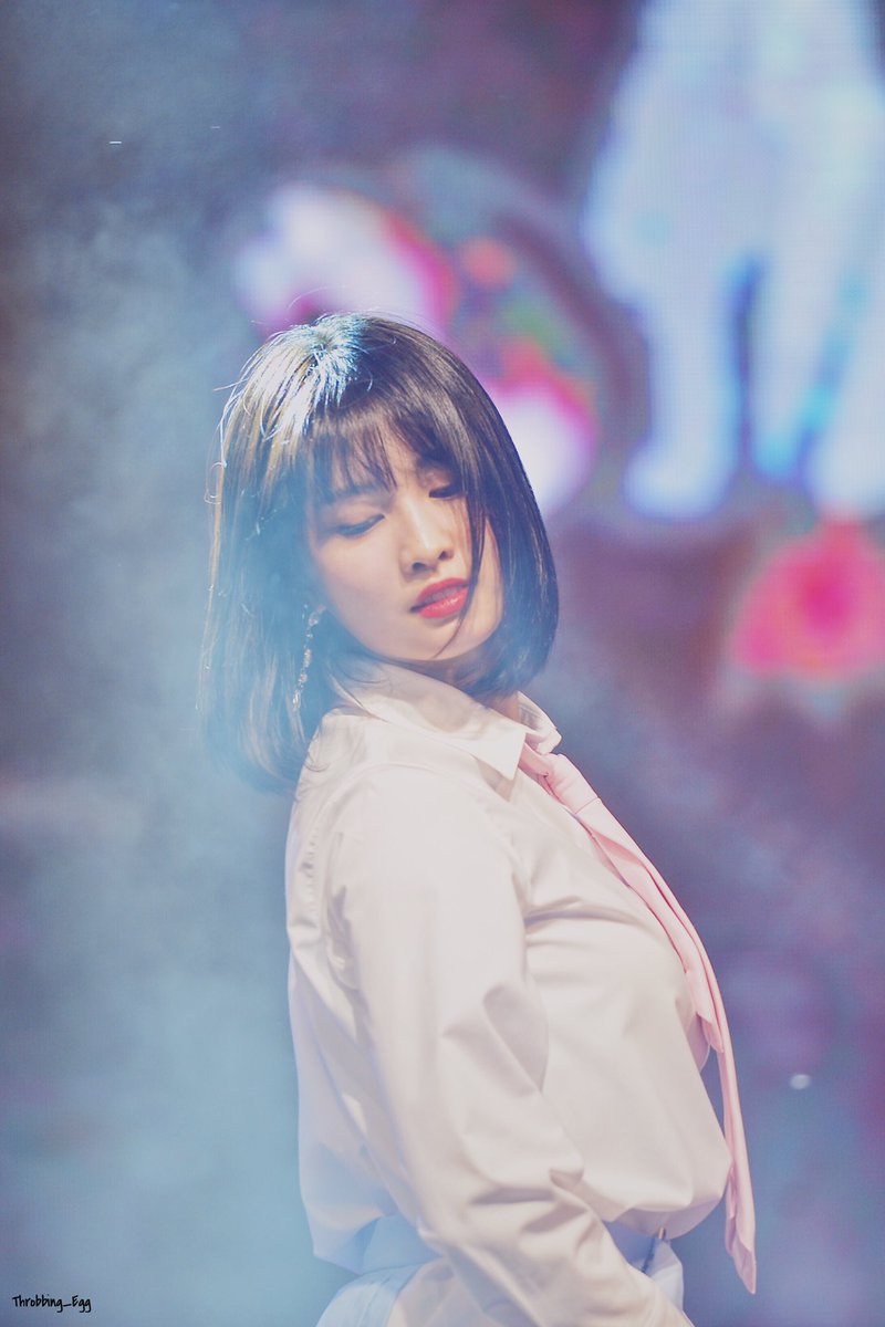 Throbbing_Egg's tweet photo. 1805150
허
#트와이스 #모모 #MOMO
https://t.co/47lVrbAbta https://t.co/QrTcP1YNrH