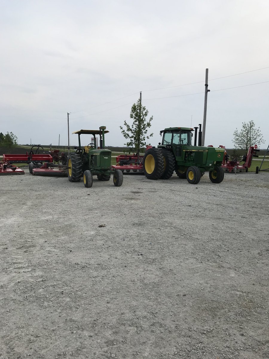 irqeq's tweet photo. Iroquois Equipment has 2 really nice used Bushhog 15 foot cutters  12815 &amp; 12715 we have Serviced them and used them. We also have new 15 footers , 7 &amp; 6 foot cutters on hand. Check out https://t.co/sbZ0hMzBBb for all our equipment that’s for sale. @MachineryPete  @BushHogInc https://t.co/kLCUkqykFe