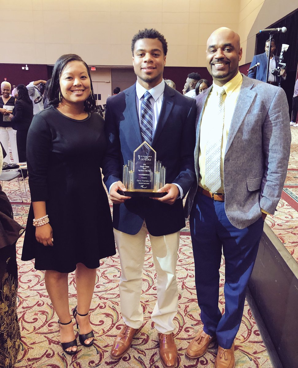 MsJBates's tweet photo. Congratulations Garry “Tre” Pearson, who was named as the top senior for WCPSS &amp; the Triangle Tribune🎊 Tre, I’m so proud of you and am excited to see what your next chapter brings. Remember to keep dreaming! Love you! #BlackBoyJoy @tre_pearson https://t.co/Vd57Ykiv9g
