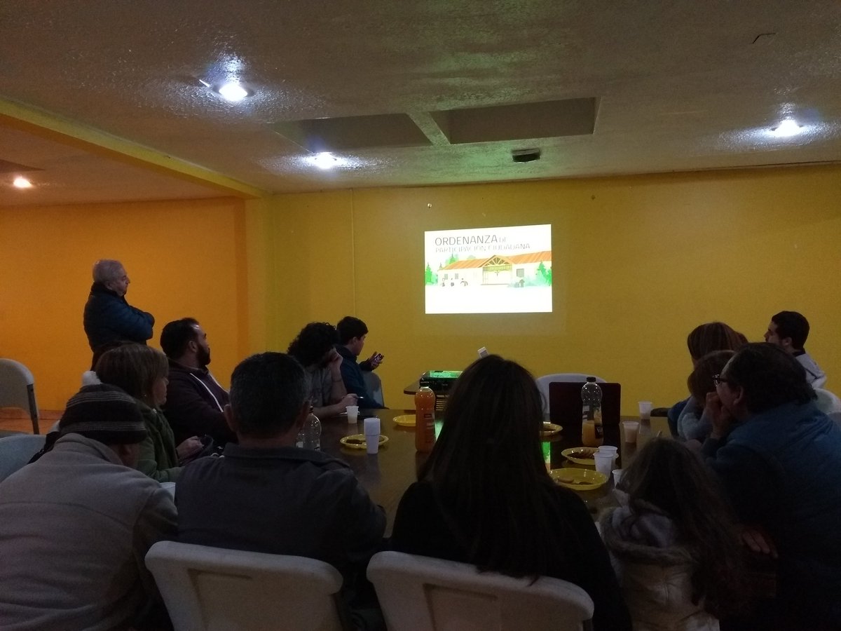 Agradecer la invitación de las organizaciones sociales de nuestra comuna que tuvieron la iniciativa de organizar una actividad para discutir y exponer sobre la difícil situación que enfrenta al municipio, y aclarar ciertas dudas sobre el déficit #VIÑA