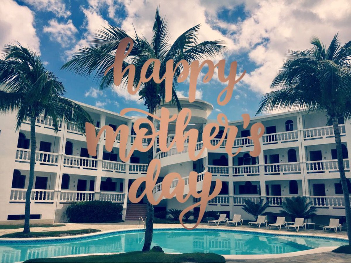 Are you ready for mother's day? 
Treat your mother in paradise with us! Take advantage of our special mothers day prices. #momdeservesthebest#takehertoparadise#encuentrobeach#cabarete
Book today !!