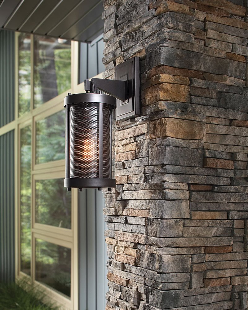createlighting's tweet photo. Spending more time outdoors? Upgrade your lighting look this year. The BLUFFTON outdoor series from @FeissMonteCarlo is one of our fave exterior looks- and our wall sconce crush Wed pick this week! 
#wscw

PHOTO CRED: @FeissMonteCarlo 
SHOP THE COLLECTION: https://t.co/KHKdzC4vfk https://t.co/fClxG3ZtdE